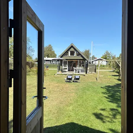 Holiday home Cozy Small With Sea View